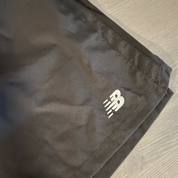 New Balance Mens Accelerate 5 in Shorts 4XL - Picture 4 of 8